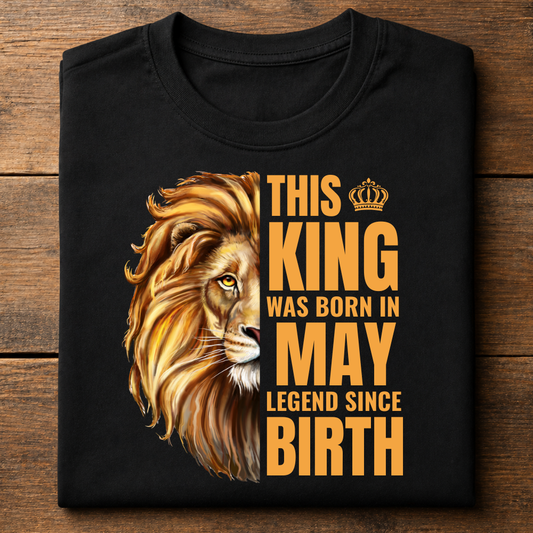 Lion King May - T-Shirt